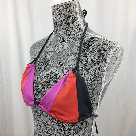 Victoria’s Secret Striped Black String Bikini - Picture 2 of 9